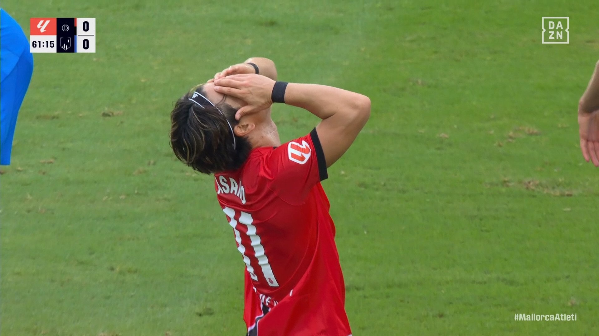 【映像】浅野拓磨、絶妙飛び出しからヘディングシュート