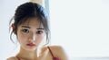 “初グラビアが大反響”舞香、話題の圧倒的なスタイルで見せる水着姿 『FLASH』再登場
