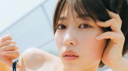 YouTuber「シコクパンク」河内裕里、磨きのかかった“たわわなナイスバディ”を披露 『FLASH』2年ぶり登場