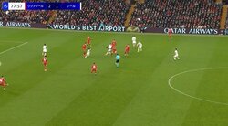 「今日も遠藤が素晴らしいな」遠藤航が秒で“封殺”「起点は遠藤のカットよ」「攻守ともに効いてる」超速ボール奪取で圧巻ロングカウンターを演出