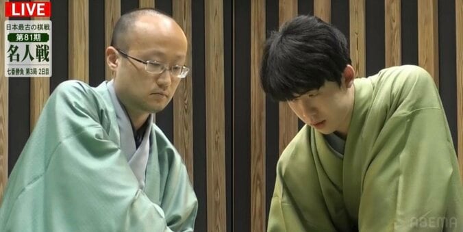 渡辺明名人が逆転 藤井聡太竜王との激戦は白熱の終盤戦へ／将棋・名人戦七番勝負第3局 1枚目