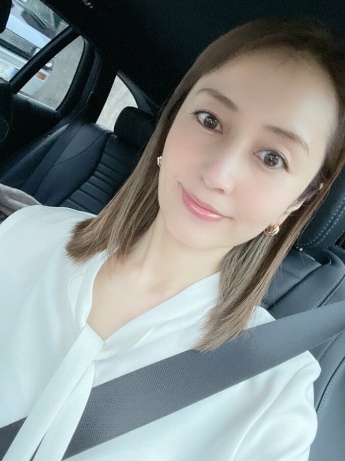 矢田亜希子、息子の中学校の保護者会に参加「あっという間に終わるんだな」 1枚目