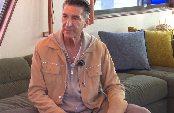 【写真・画像】総額3500万円！有名男性タレントの超高級車に衝撃「家に3台ある」「これで女性をホテルに迎えに行く」　1枚目