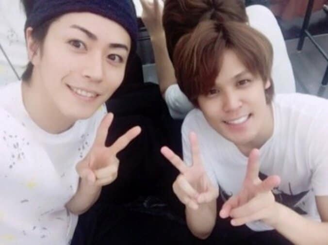 廣瀬智紀、宮野真守とツーショット披露　ファンからは「素敵な座長さん」の声 1枚目