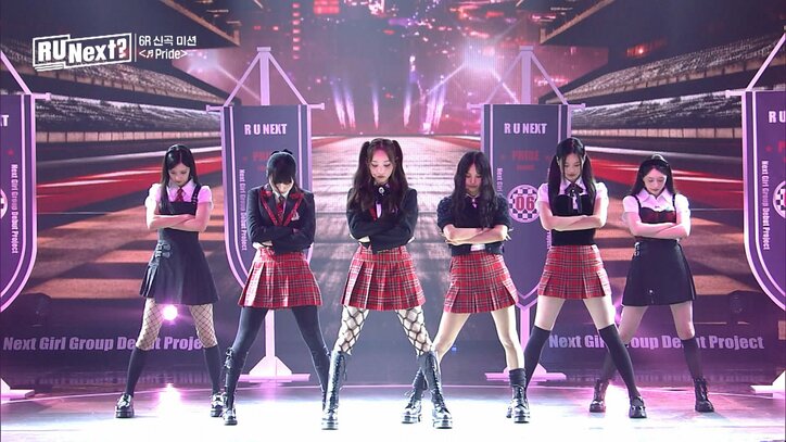 “悪いお姉さん”に豹変! 沖縄出身の15歳練習生ヒメナ、不敵な微笑み&にらみつけるステージに「ライオンのよう!」絶賛相次ぎトップに