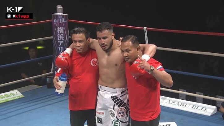 珍しいダウン“ジワ倒れ”の衝撃KO 魔裟斗「カーフでふくらはぎが腫れてる」竹原慎二「パンチの連打に行く前に足を殺した」緻密な圧勝劇に感嘆