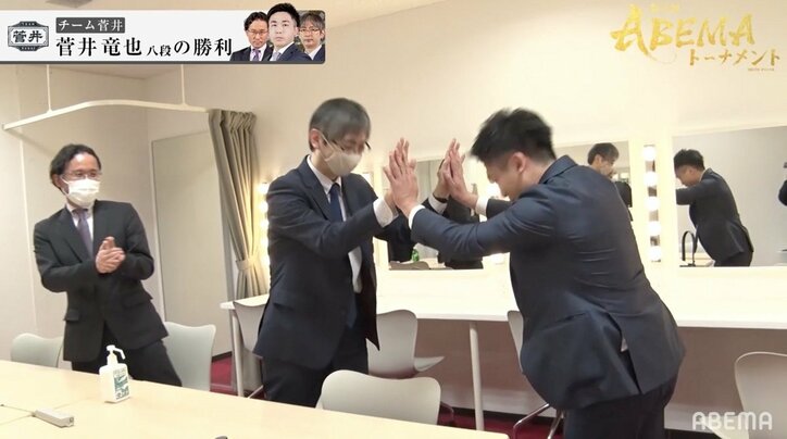 振り飛車“刀”でバッサバサ 菅井竜也八段、獅子奮迅の3連勝＆プレーオフも勝利に「菅井無双」の声続々／将棋・ABEMAトーナメント