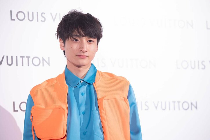 岩田剛典、寒さで凍える記者に「皆さん風邪ひかないで」と優しい気遣い