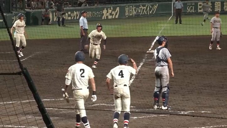 とにかく長かった開幕日 強豪校同士の“点取り合戦”終了時刻は20時52分！両校ナイン＆応援団にも労いの声続々