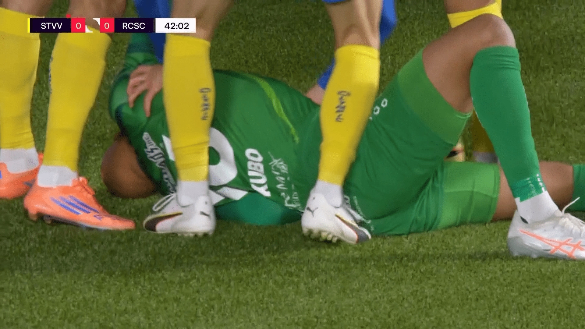 【写真・画像】「さすが岐阜のジダン」鈴木淳之介がバルサ翻弄の“華麗なダブルタッチ”連発!「いま日本のDFで一番上手い」「ほんとに次世代型」ファン衝撃 1枚目