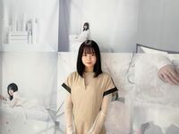 莉子、サイン会でのキュートなオフショットを公開 ファンから「ビジュ勝ちすぎる」「最高でした」の声