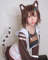 人気コスプレイヤー・えなこが「にじさんじ」文野環の猫コス披露