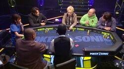 「あまり見たことない」三浦翔平vs狩野英孝、異色ポーカー対決でカード“めっちゃ見る”まさかの行動にファンツッコミ