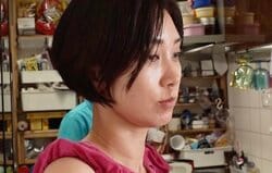 「夫婦で無職」元参院議員・音喜多駿の美人妻（41）、3人の子どもたちの“5日分の弁当”を披露「まとめて作って冷凍します」