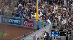 大谷翔平、異次元“41号アーチ”に「呆然」 外野手が立ちすくむ… 打球を追いかけて見送った瞬間「切ないな」