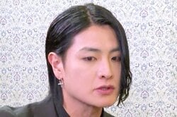 歌舞伎町のカリスマ・軍神、”異次元スタイル”27歳美女を「こういう子がタイプ」「推し」と明かす