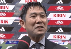 「可愛すぎる」「激レア」森保一監督、“まさかのファンサ”が脚光！日本代表の劇的決勝弾に歓喜「気のせいじゃなかった笑」