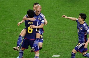 「号泣してる」「ブラボーーー」ベスト８へ向け前田大然が大仕事！ 気持ちで押し込んだ値千金弾に反響【W杯ラウンド16】