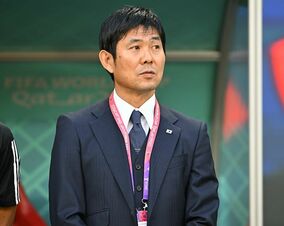 森保采配を元スコットランド代表のレジェンドが大絶賛！「記憶にないほど交代が影響」「ミトマが良かった」