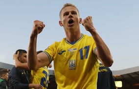 「キャリアで最高のパフォーマンスを」W杯まであと1勝、ウクライナDFジンチェンコがウェールズ戦へ意気込み