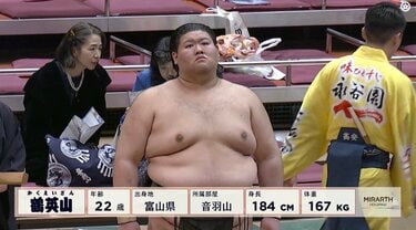 写真・画像】身長184センチ体重167キロ巨体力士と対峙した“極細”力士
