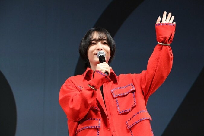 来年10月まで「またね」アニメ『葬送のフリーレン』第2期を振り返るステージに種崎敦美らが登壇【イベントレポ】 5枚目