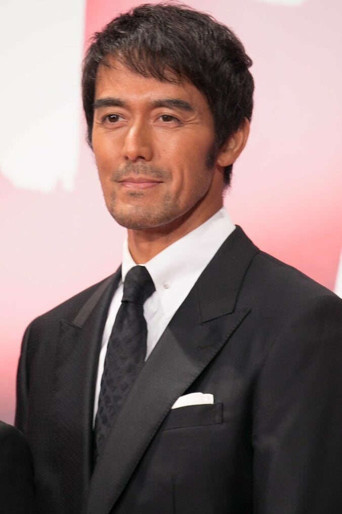 【画像集】宮崎あおい・蒼井優・本田翼・橋本環奈らレッドカーペット／東京国際映画祭 19枚目