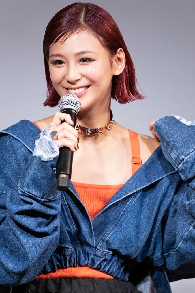 西内まりや、ファンに呼びかけ「ライブ配信。楽しみにして」 11枚目