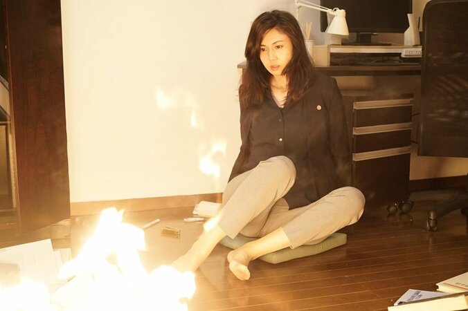 迫りくる炎と水、繰り返し激走…松嶋菜々子、壮絶シーンに体当たり演技 2枚目