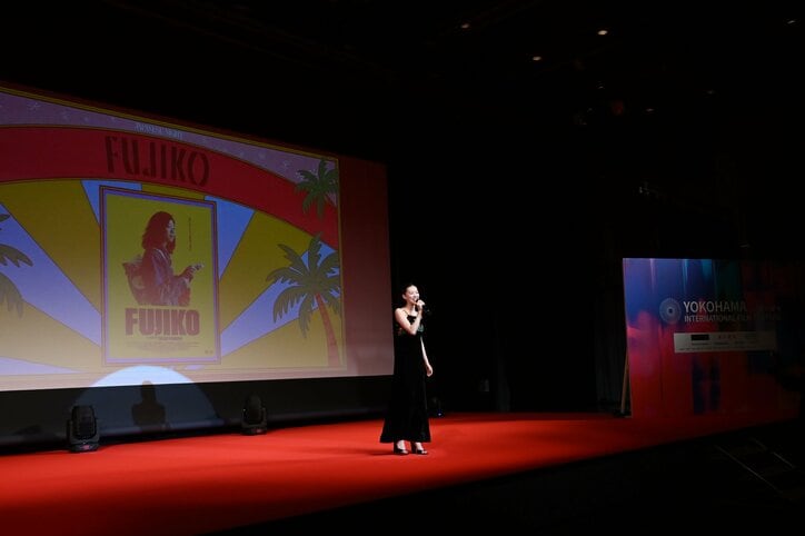 【写真・画像】窪塚洋介、横浜国際映画祭 MEGUMIがファウンダーを務める「JAPANESE NIGHT」をマイクパフォーマンスで盛り上げる “レゲエの師匠”のサプライズゲストも登場し「一生映画を観てくれや」と呼びかけ　4枚目