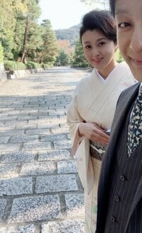 片岡愛之助、千秋楽に妻・藤原紀香との2ショット公開「美しい」「素敵なご夫婦」の声