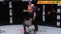 対戦相手も愕然…ガス欠の末に“反則”アピール “前代未聞”のTKO負けに波紋広がる 【ABEMA 格闘TIMES】