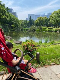 川崎希『”美人ちゃんとお散歩してます”』