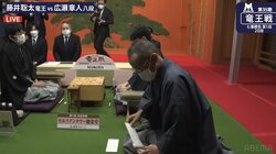 藤井聡太竜王VS広瀬章人八段、注目の封じ手開封 対局再開／将棋・竜王戦七番勝負第1局