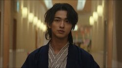 横浜流星VS佐野玲於 温泉でバチバチ・ライバル宣言「彼女を傷つけるな」視聴者は悶絶『わかっていても the shapes of love』