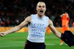 「サッカー史上最も美しいゴール」イニエスタが12年前の歴史的瞬間を回想し反響！「日本にいるなんて信じられない」