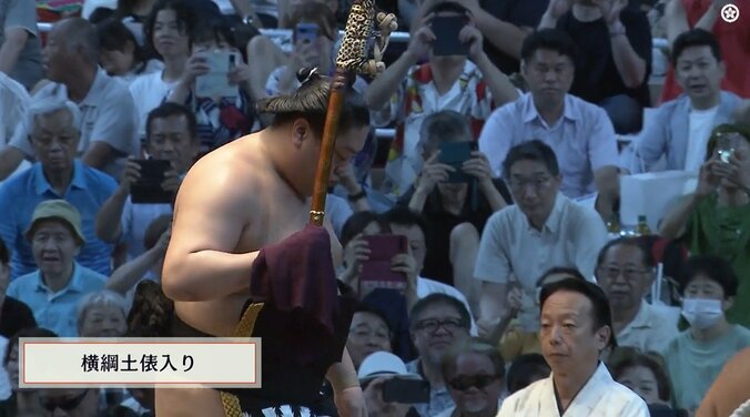 太刀持ちは高安ではなく一山本