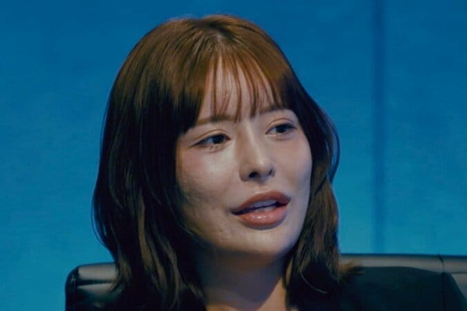 【写真・画像】「名前を言えない方々が全裸で…」一流ホテルでの