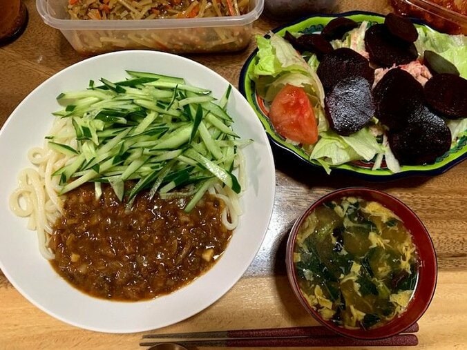 北斗晶、急に食べたくなったメニューを紹介「きゅうり切り過ぎて　山盛り」 1枚目