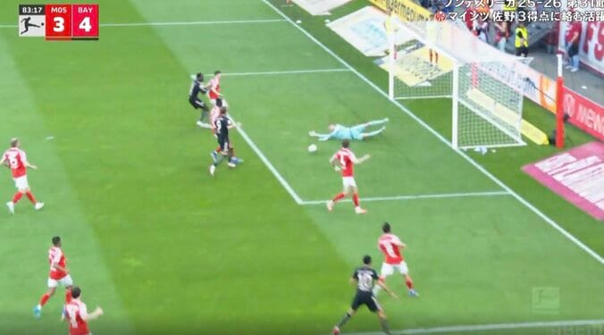 こんなことある…？ 怪物FWケイン、逆転弾で“GKに異変”「マジかよ」「ドン引きやん」壮絶な撃ち合い…こぼれ球に超反応→まさかの一撃「そこにいるんだよな」 2枚目