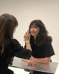 長谷川京子、メイク中のオフムービーが「ほんとに40代なの！？」「綺麗過ぎて倒れる」と話題