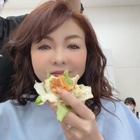 ハイヒールモモコ『壹錢洋食の入れもんのお弁当箱』