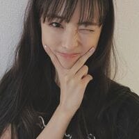 大友花恋のお茶目な“ウインクショット”に喜びの声「どっちも可愛い 」「最高」