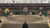 【映像】「行司がデカい」小兵対決が招いた珍事