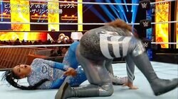 “フィジカルモンスター”女子が衝撃の圧殺KO　巨漢レスラーの全体重がズドン「内臓が口から出ちゃう」ファン悲鳴