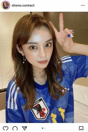 「メチャクチャ可愛いじゃん」話題の日本人美女サポが８年前のアルゼンチンユニ着用姿を公開し大反響！「やばい、サッカーの話入ってこない」【W杯】