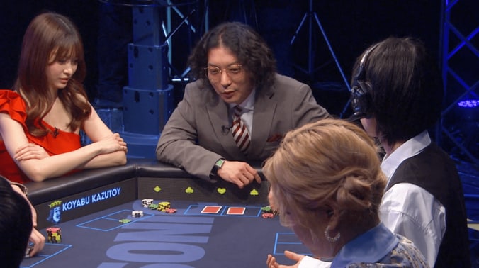 【映像】美女ポーカープロの“お誘い”人気芸人のリアクションは？