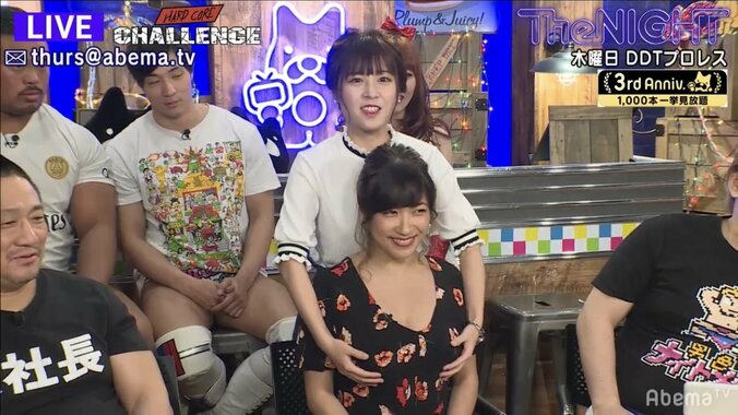 元SKE48・佐藤聖羅の胸をアナウンサーと東京女子レスラーが鷲掴み「本物です！」 1枚目