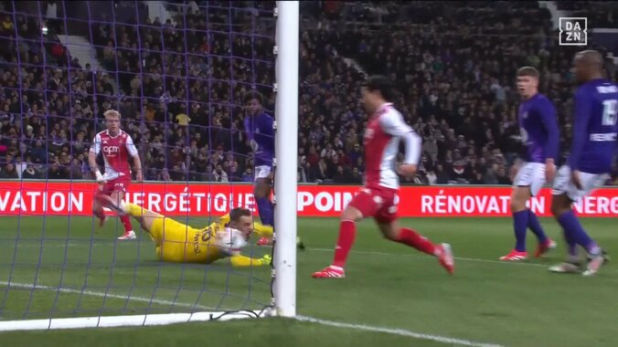 【映像】南野拓実、超カウンターからの“ギリギリ”ゴールの瞬間