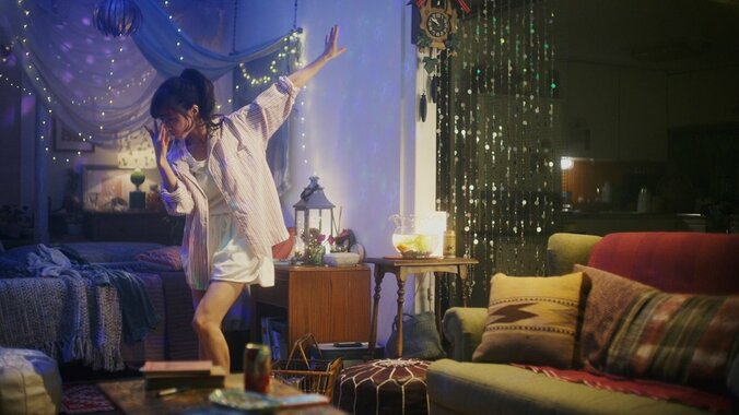 田中みな実、夜は自宅でエゴサーチ？「す」の姿を動画で公開 2枚目